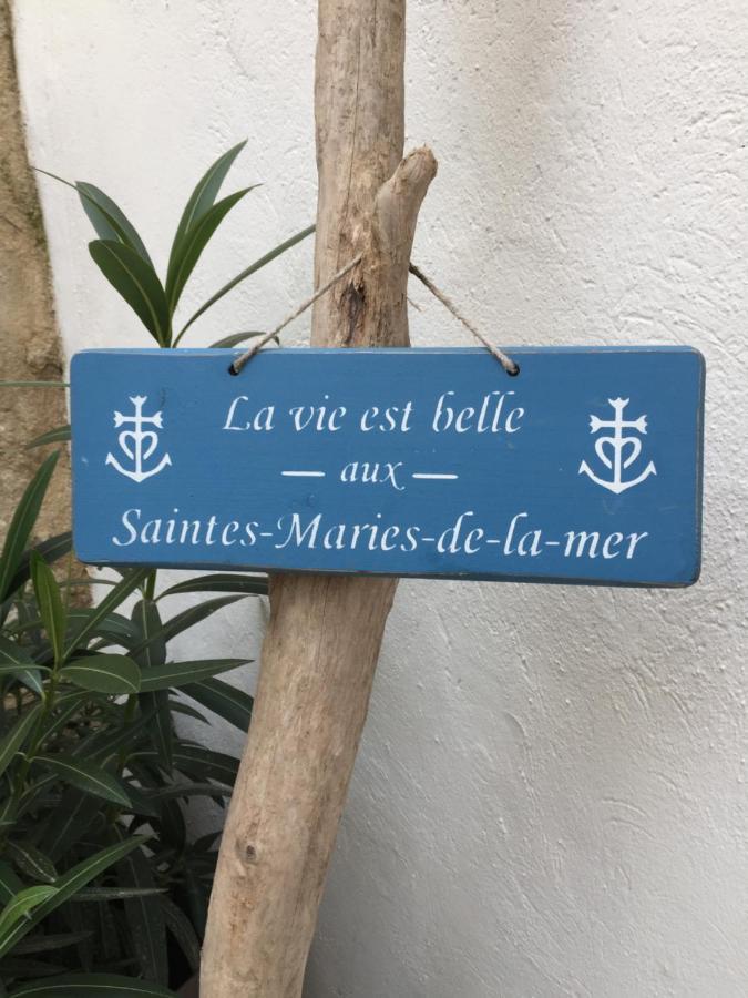 Maison Au Bord De Mer Saintes-Maries-de-la-Mer Exterior photo
